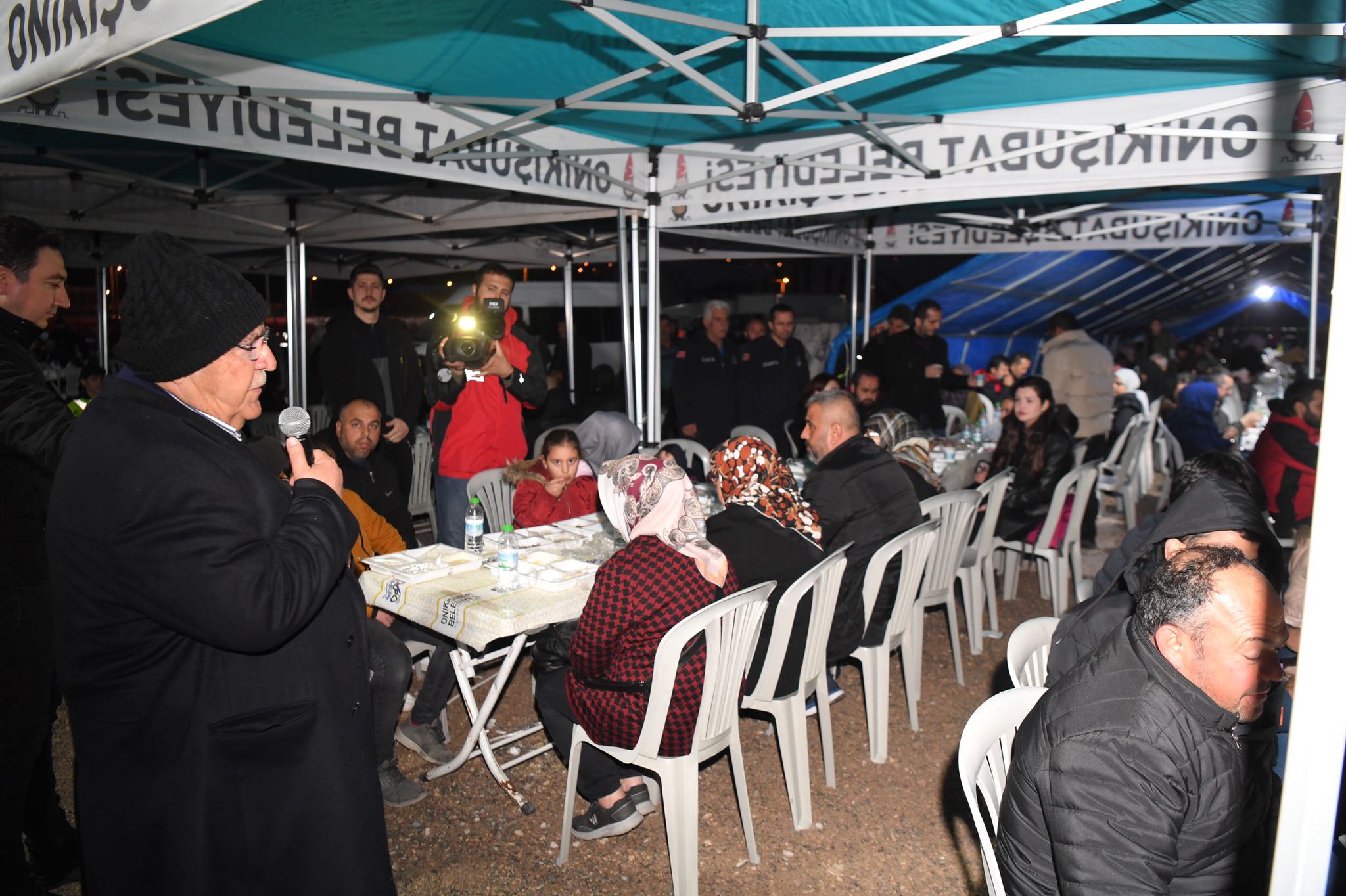 Başkan Mahçiçek, personeller ve aileleriyle iftar sofrasını paylaştı