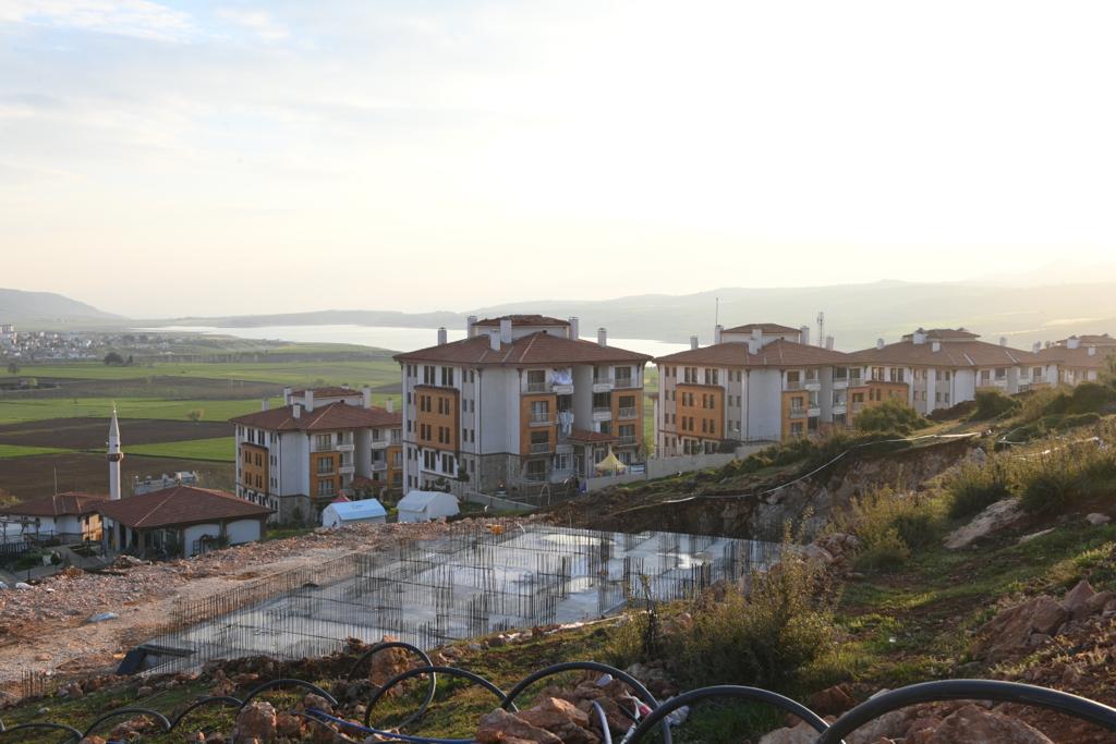 Başkan Güngör; "Kalıcı Konutlar Hızla Yükseliyor"