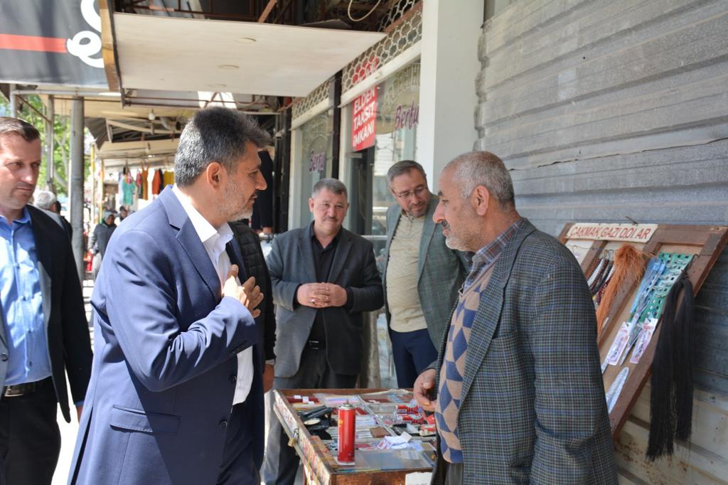 Milletvekili Adayı Debgici, “Esnafımızı yeniden ayağa kaldırıyoruz!”