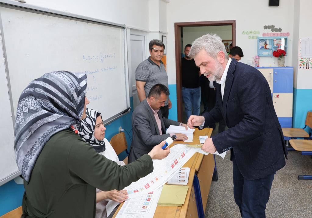 Ak Parti Kahramanmaraş İl Başkanı Görgel, Oyunu Kullandı