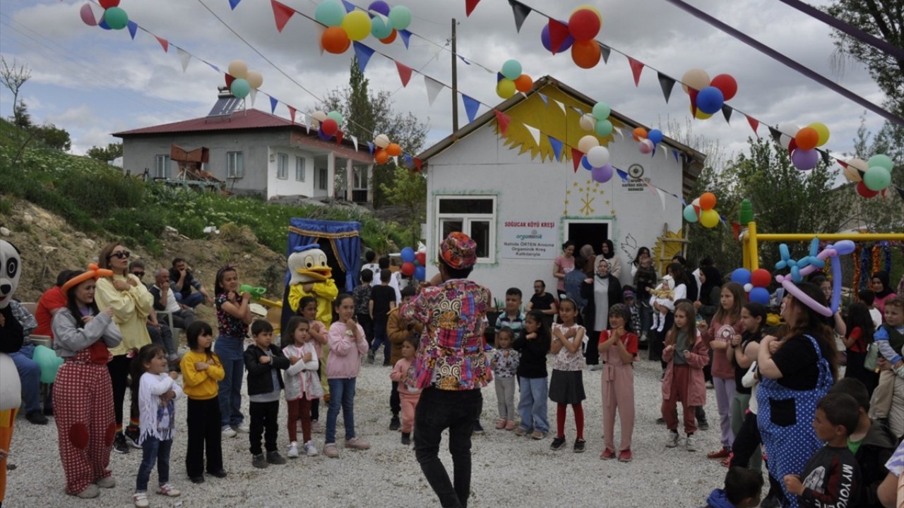 Kahramanmaraş'ta çocuklar oyun festivalinde moral buldu!