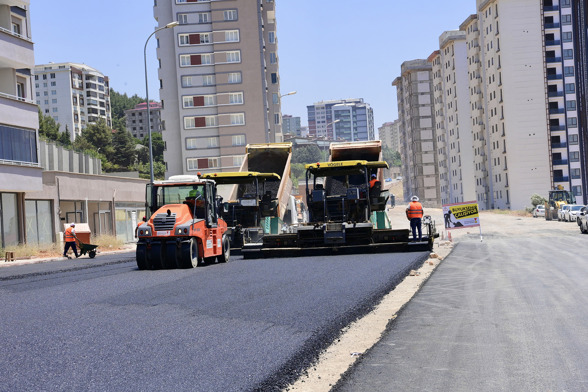 Başkan Güngör; “Şehir Genelinde 200 Kilometrelik Asfalt Çalışması Yapacağız”