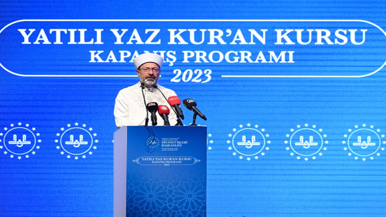 Diyanet İşleri Başkanı Erbaş: “Depremzede yavrularımıza özel program gerçekleştirdik”