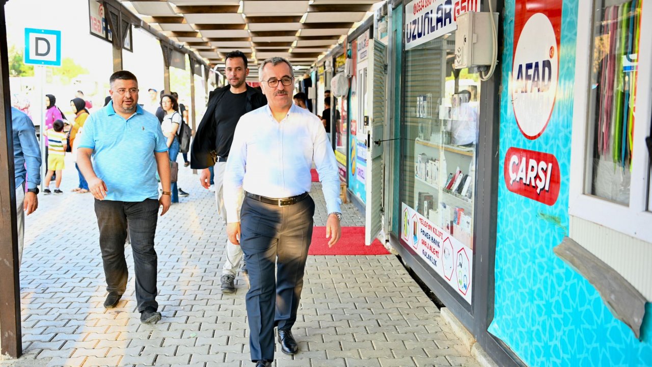 Başkan Güngör, “Şehrimizde Ticari Hayat Hızla Canlanıyor”