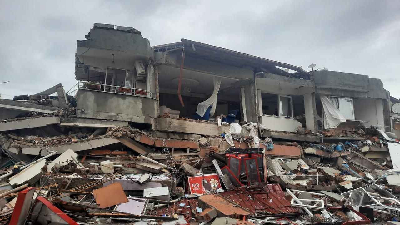 Deprem bölgesinde Valilikten hurda genelgesi! Yağmacı ve hırsızlar şimdi yandı!