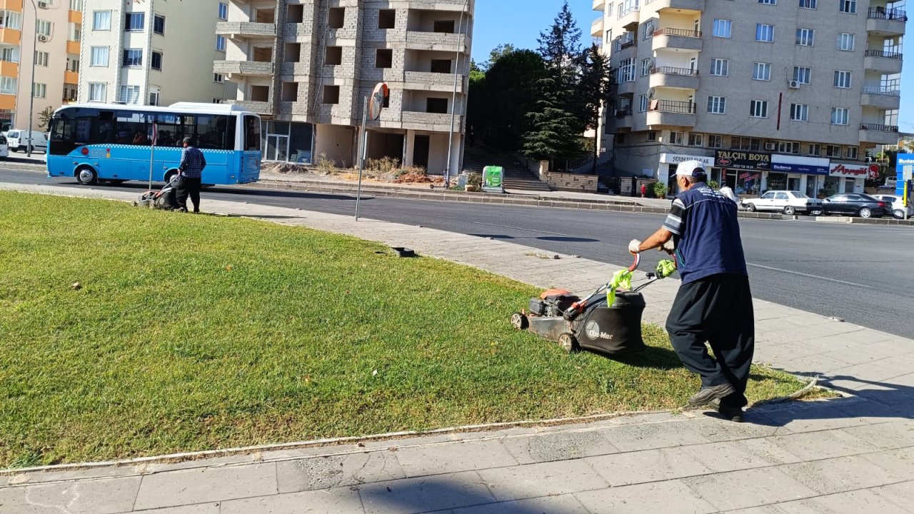 Kahramanmaraş’ta yeşil alanların bakım ve onarımı sürüyor!