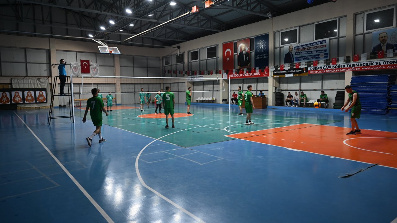 Kahramanmaraş’ta deprem şehitleri anısına voleybol turnuvası!