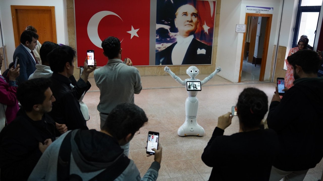 Kahramanmaraş’ta “RoboCoop” Projesi tanıtıldı!