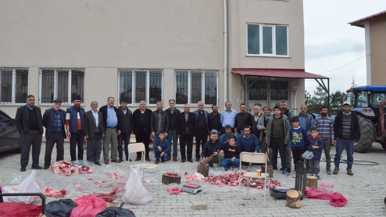 Kahramanmaraş’ta kaza ve belaları def etmek için her yıl kurban kesiyorlar!