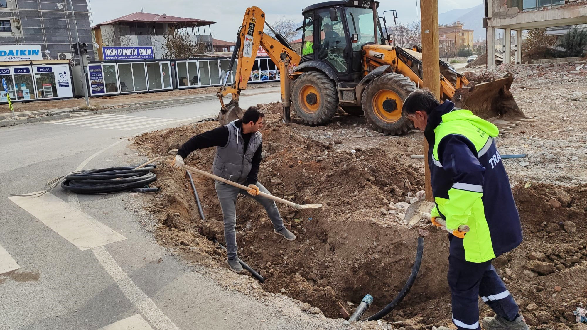 Büyükşehir, Trafik Akışını İyileştirmek İçin Sahada