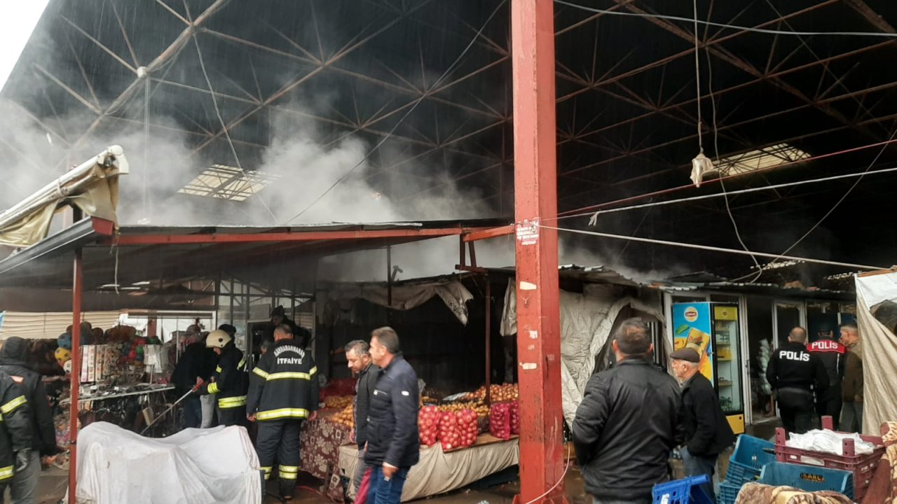 Kahramanmaraş'ta iş yerinde yangın paniği!