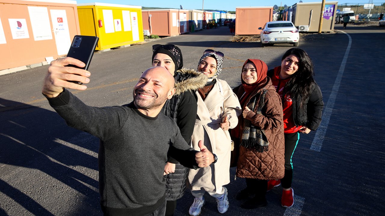 “Depremzedeleri en iyi ben anlarım” dedi 10 aydır Kahramanmaraş’ta hizmet ediyor!