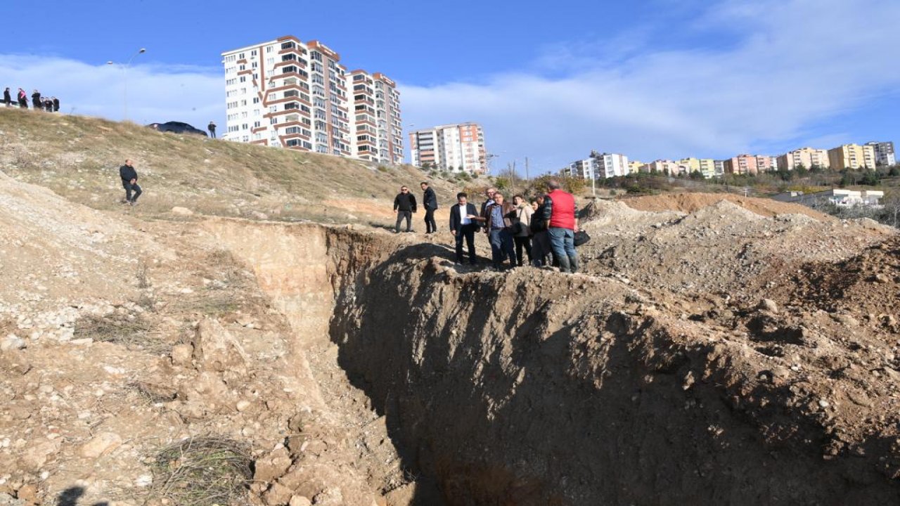 Kahramanmaraş’ta ekipler adım adım fayın izini sürüyor!