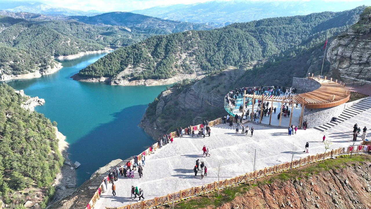 Kahramanmaraş Ali Kayası tıklım tıklım doldu!