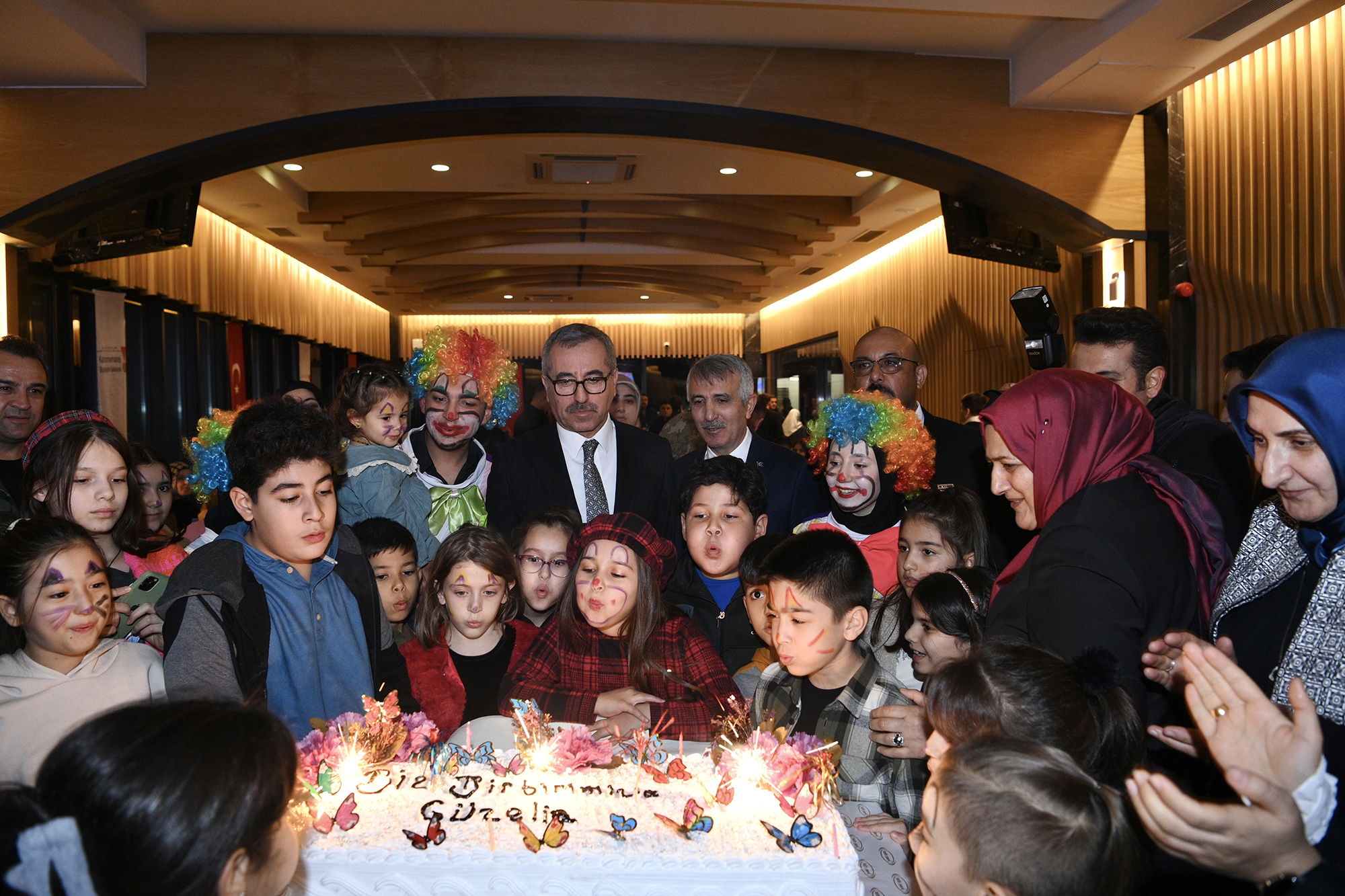 Başkan Güngör, “Şehit Ailelerimizi Yalnız Bırakmadık, Bırakmayacağız”