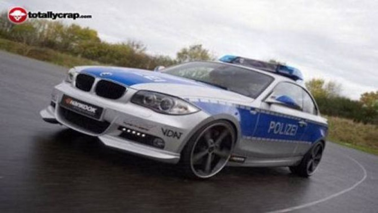 Süper Polis Otomobilleri