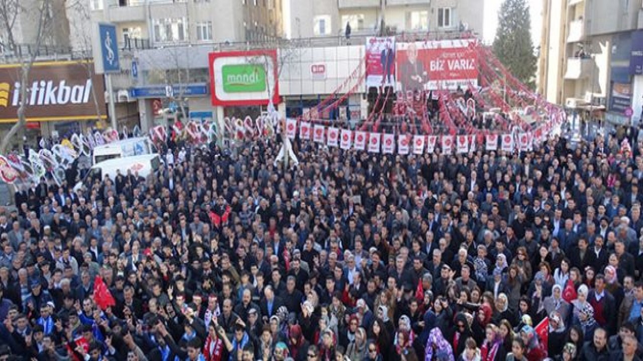 Miting Gibi Seçim Bürosu Açılışı…