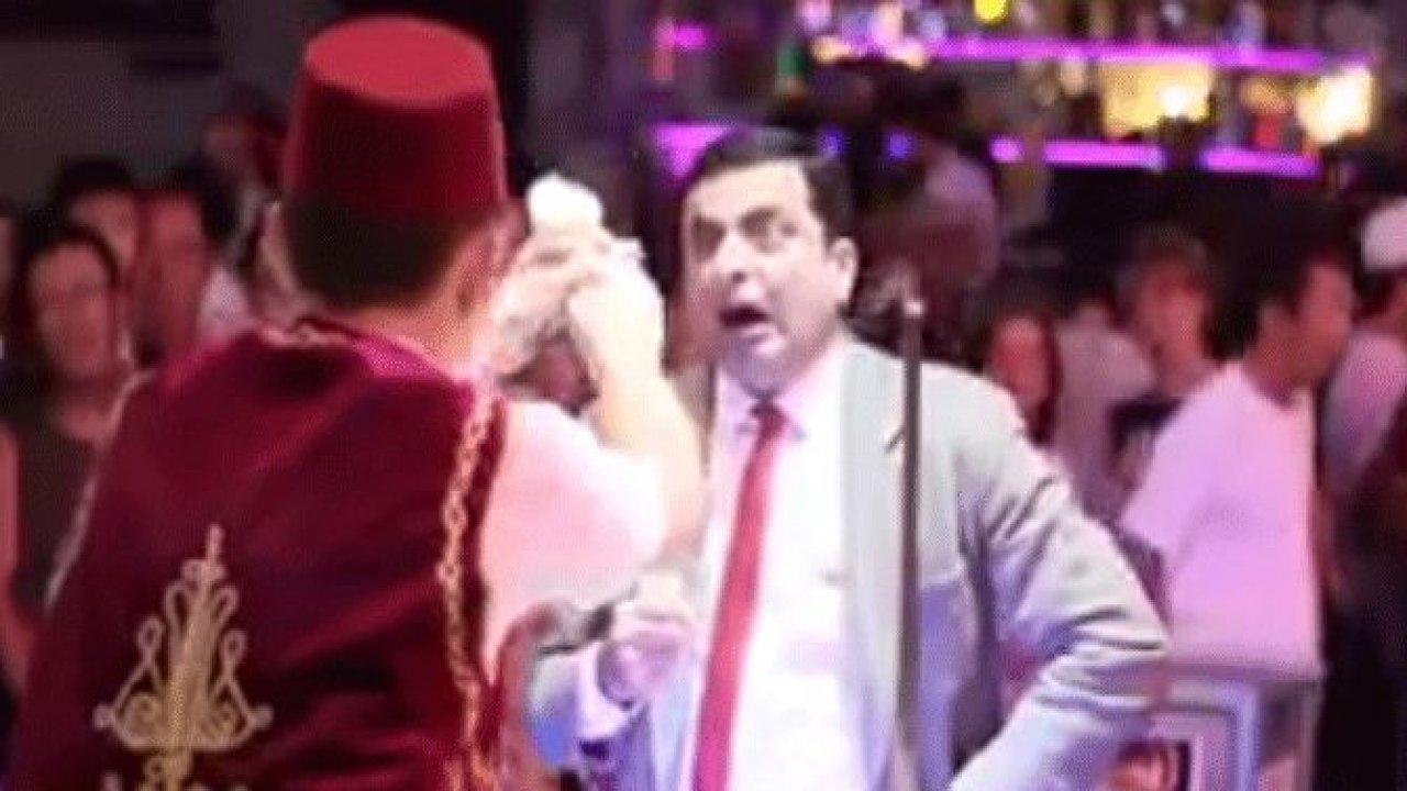 MR. BEAN (ROWAN ATKİNSON)'İN MARAŞ DONDURMACISIYLA İMTİHANI