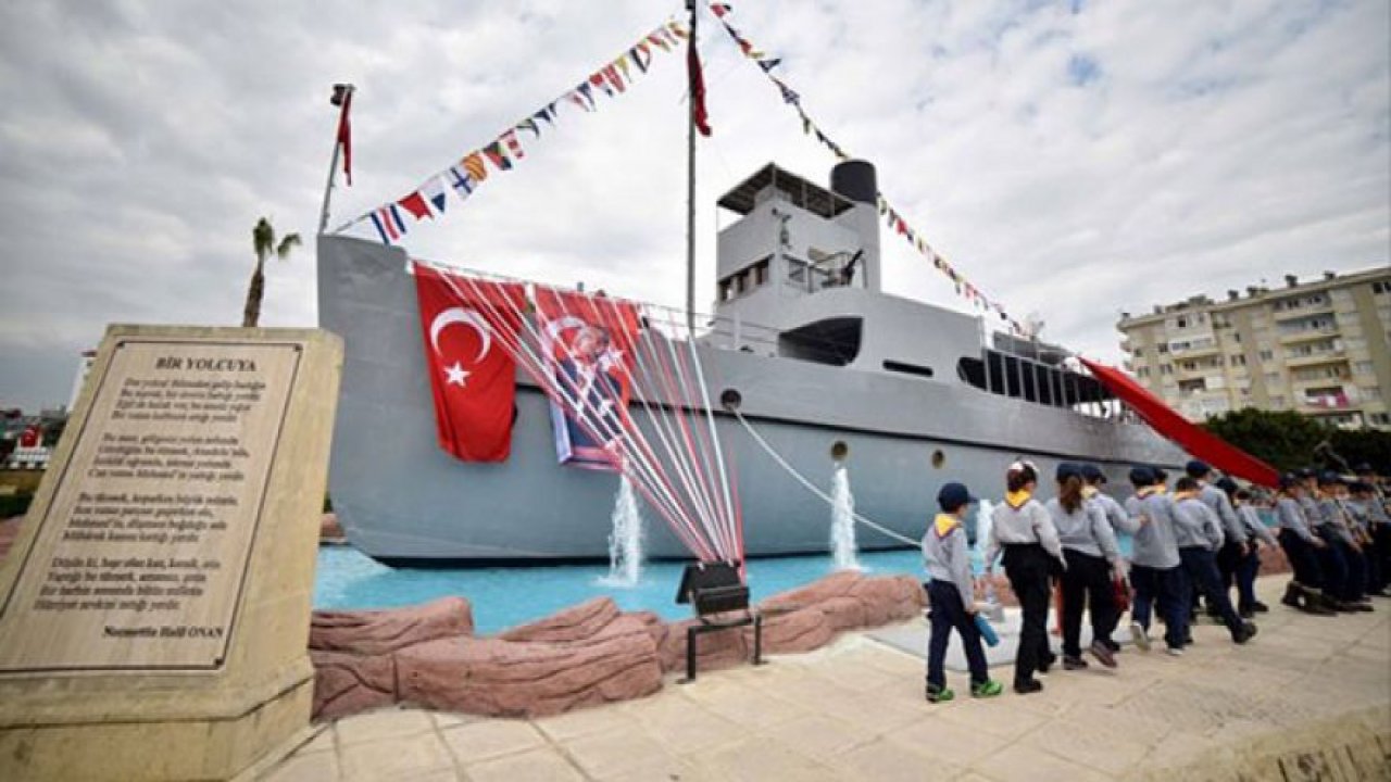 Çanakkale Destanı'nın tanığı: Nusret Mayın Gemisi