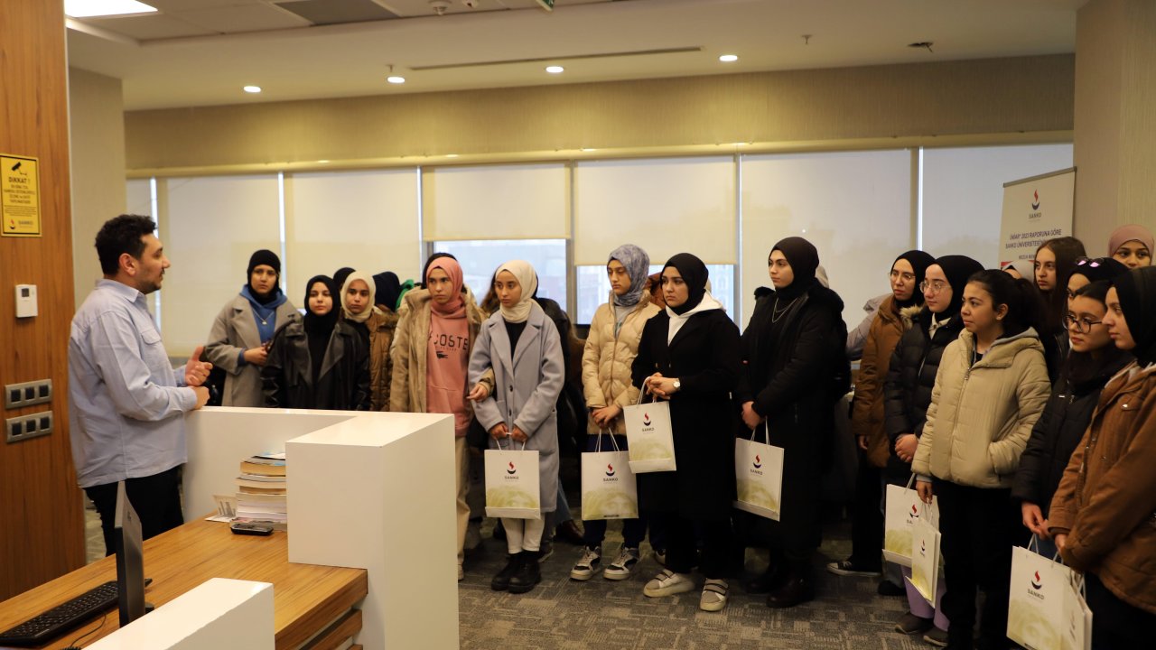 Aday Öğrencilerden SANKO Üniversitesi’ne ziyaret