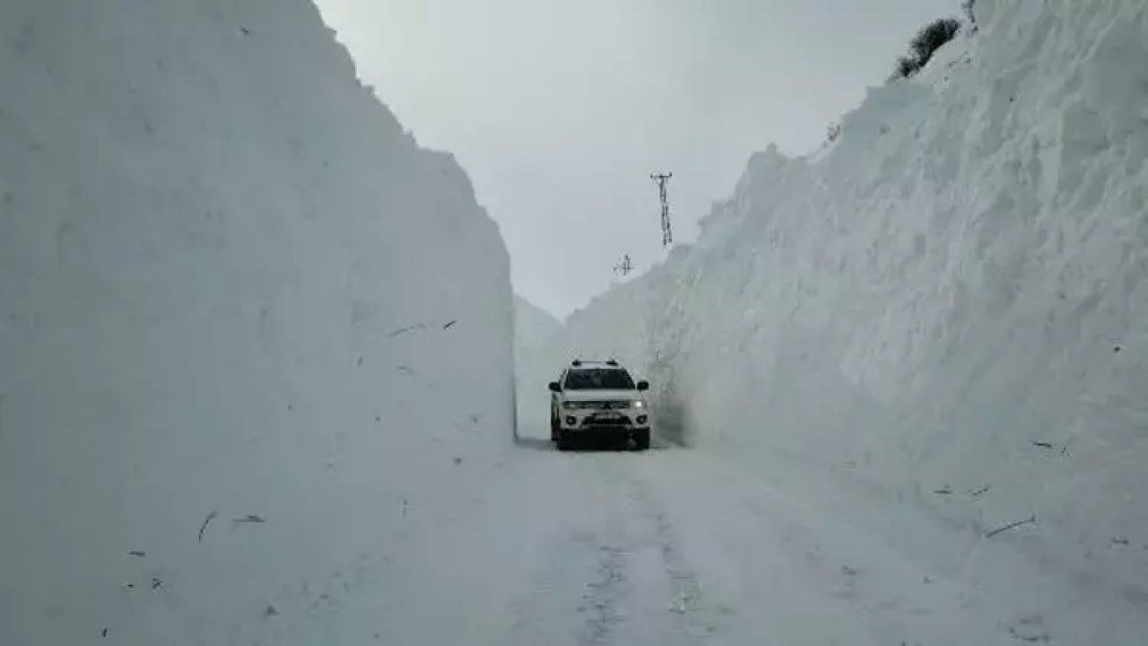 Bir ilimizde kar dağları oluştu!