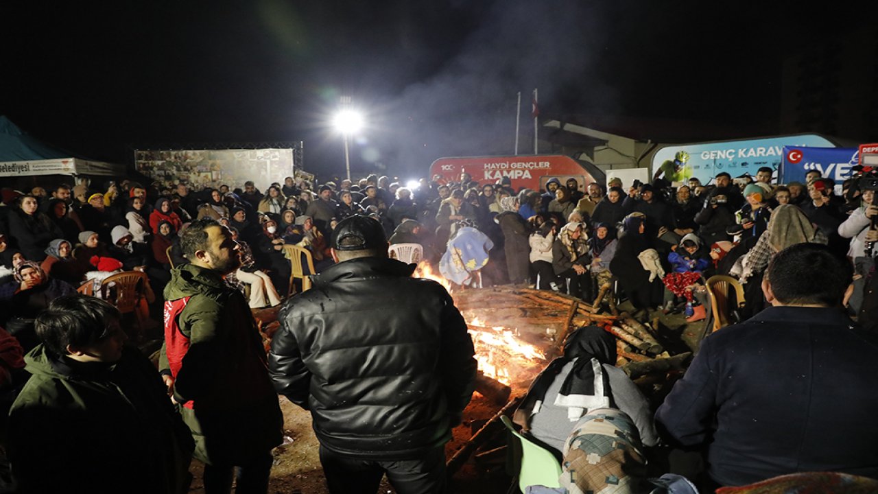 Kahramanmaraş'ta depremin 1. yılında deprem şehitleri için anma!