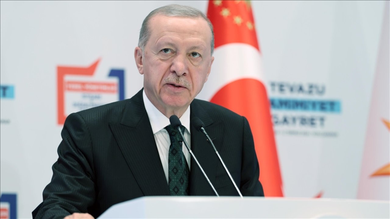 Cumhurbaşkanı Erdoğan: Toplumda yabancı düşmanlığını ve sığınmacı nefretini körükleyerek hiçbir yere varılamaz