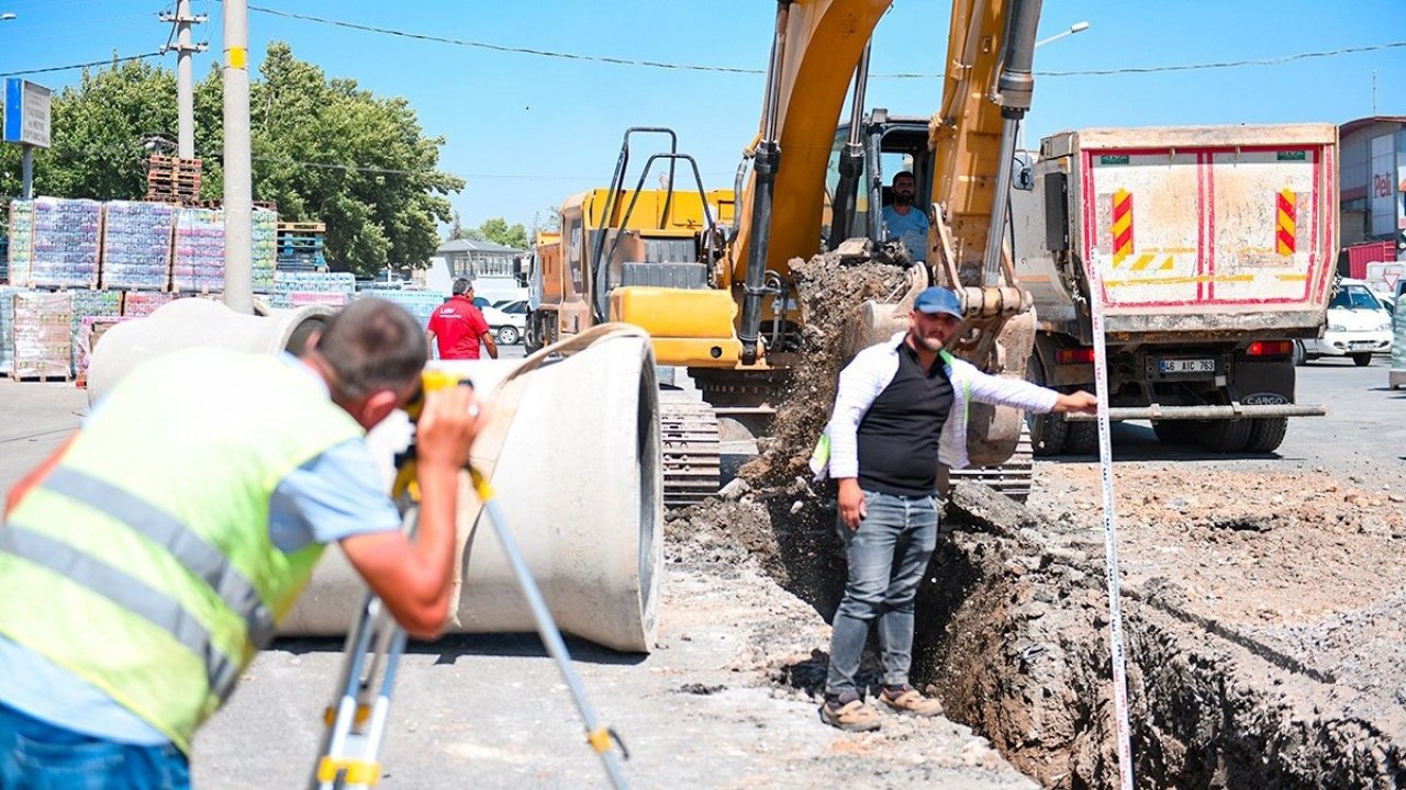 Kahramanmaraş Toptancılar Çarşısı yeni yağmursuyu hattına kavuşuyor!