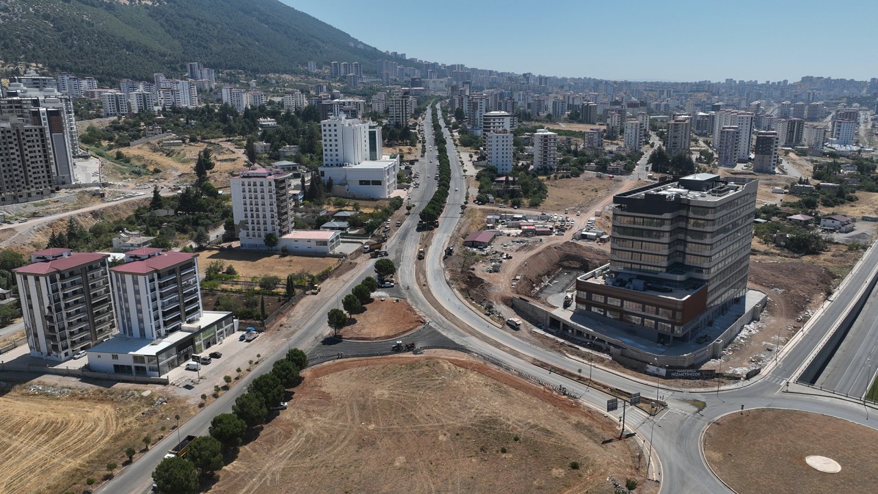 Kahramanmaraş'ta Kayseri Yolu Bağlantısının Yeni Kavşağı Tamamlanıyor