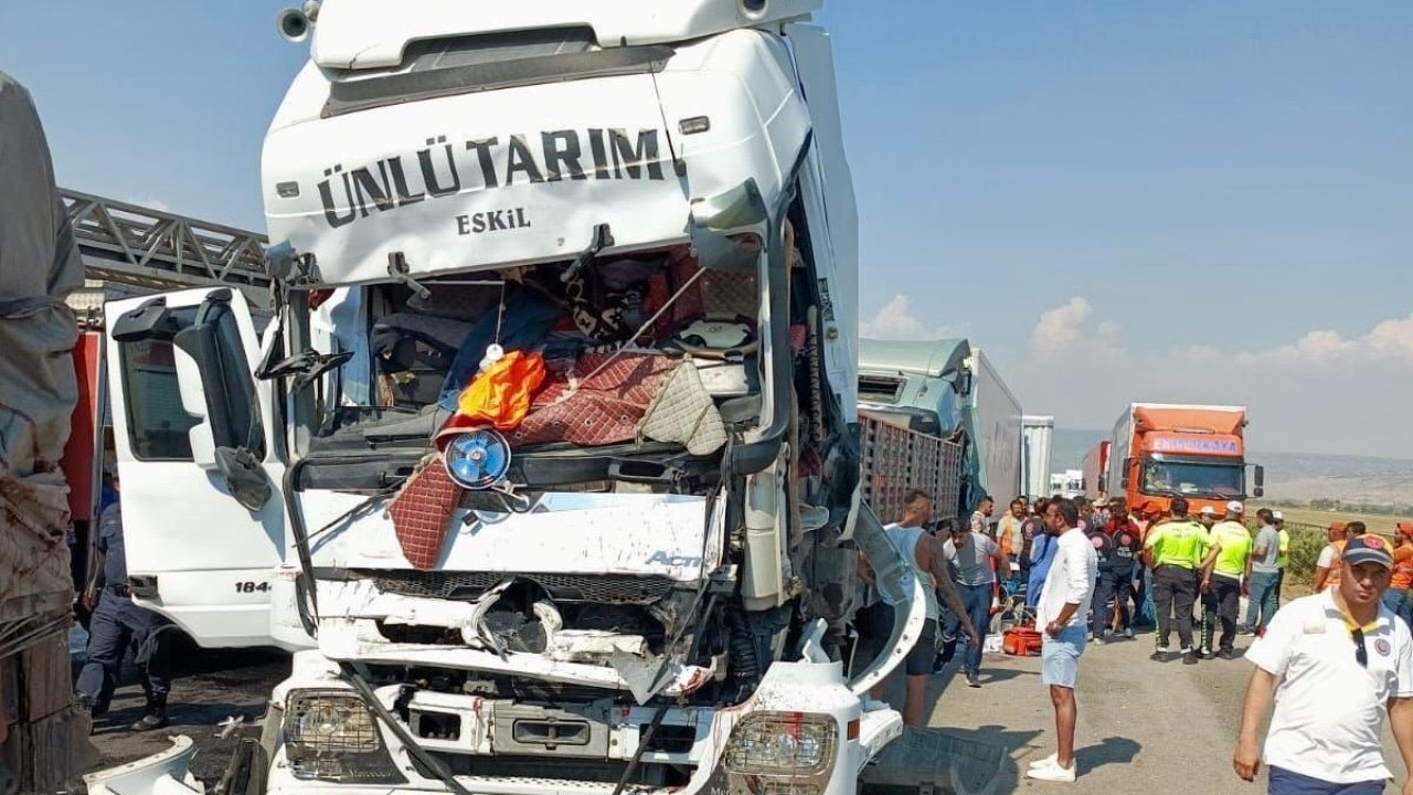 Kahramanmaraş’ta zincirleme kaza! 1 ölü 3 yaralı