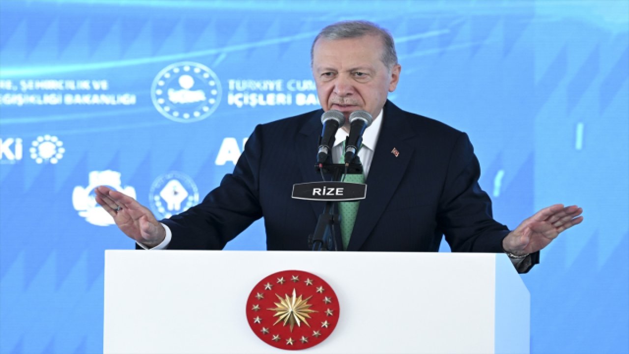 Cumhurbaşkanı Erdoğan: “CHP borcun üstüne yatmak istiyor”