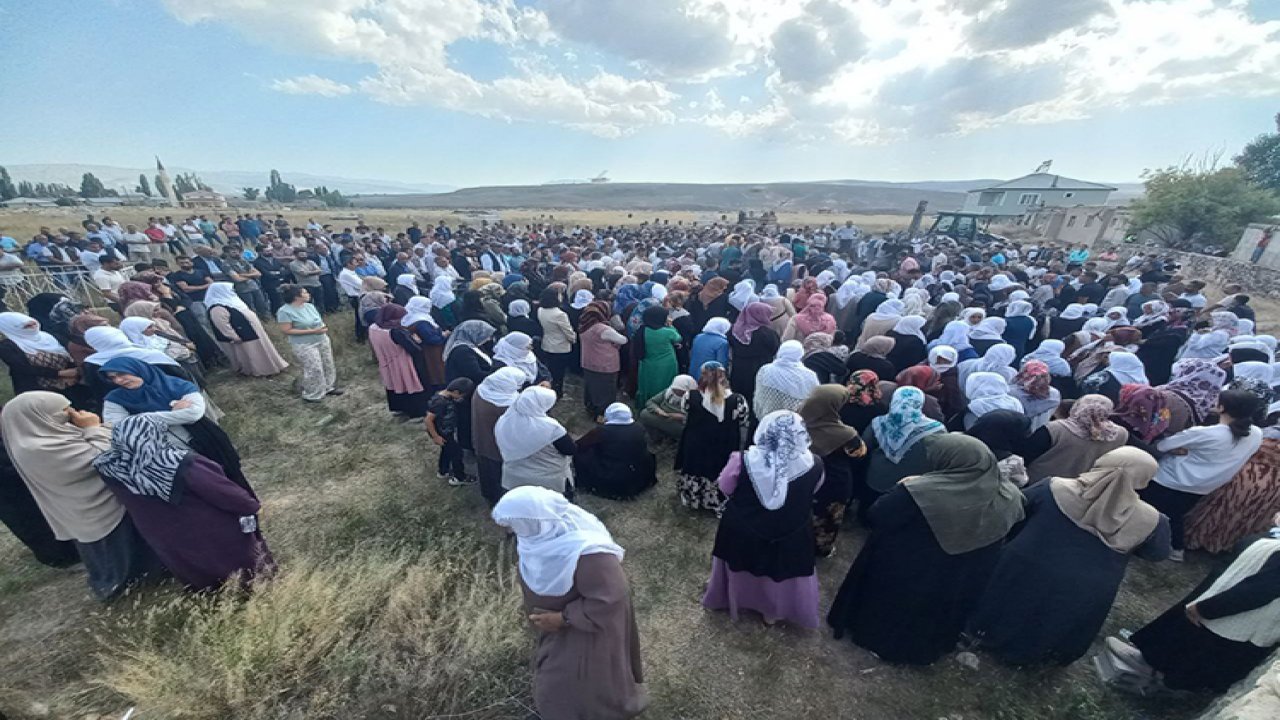 Otobüs kazasında hayatını kaybeden 5 kişi gözyaşlarıyla uğurlandı!