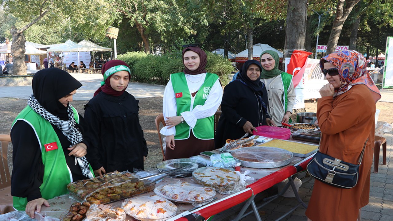 Kahramanmaraş'ta Gazze kermesi açıldı!