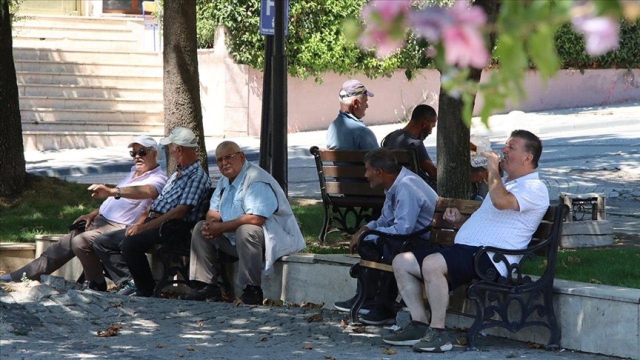 Türkiye'de son 53 yılın en sıcak ayı yaşandı!