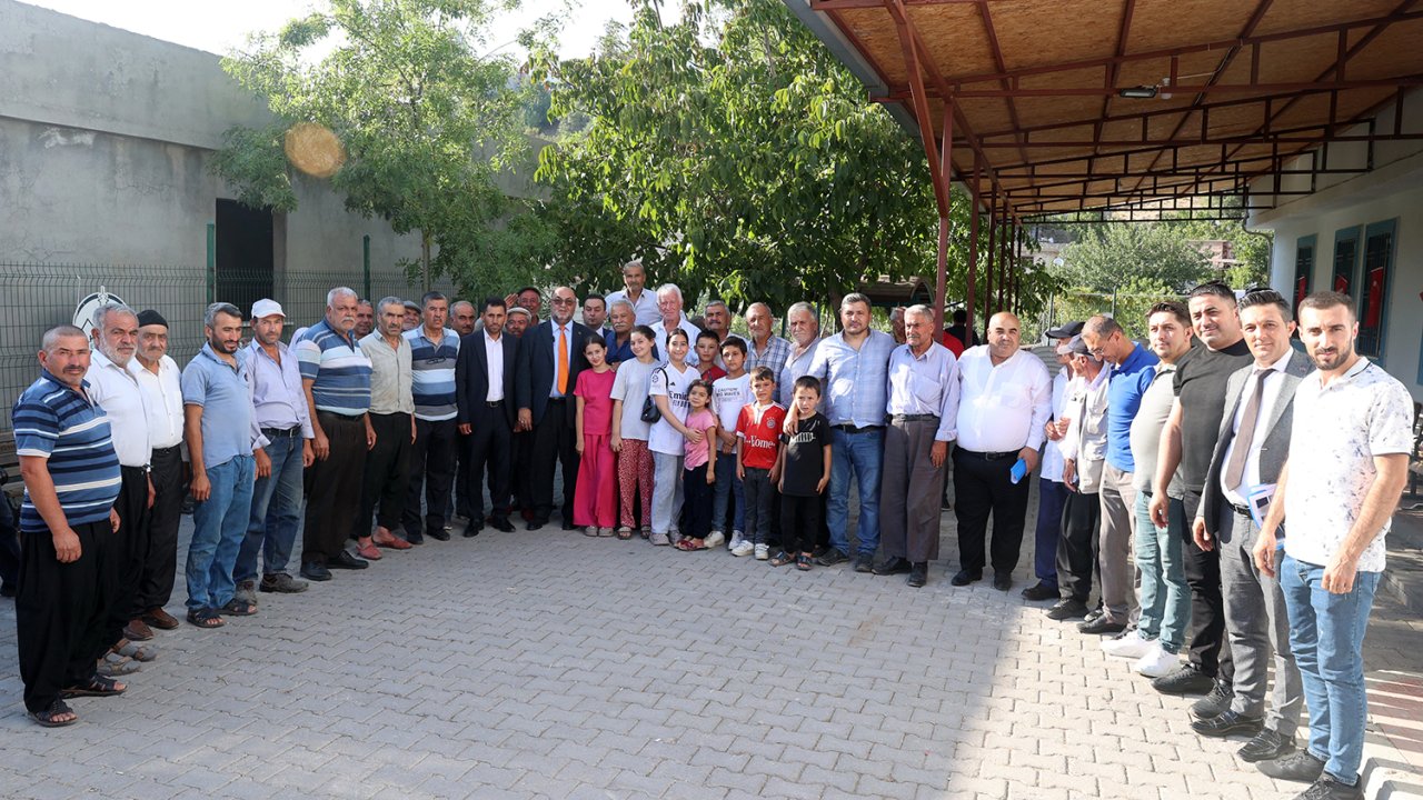 Başkan Akpınar "Mahallelerimizin sorunlarını bir bir çözüyoruz"