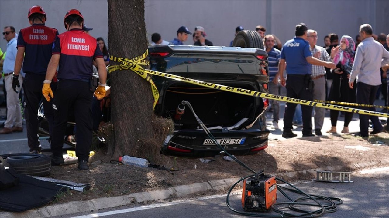 Alt geçide düşen otomobildeki 3 kişi can verdi!