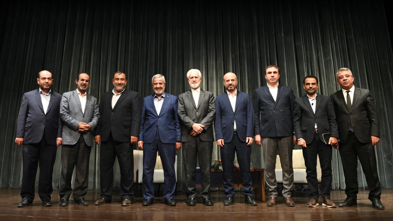 Prof. Dr. Yılmaz, Peygamber Efendimiz ve Şahsiyet İnşası’nı Anlattı