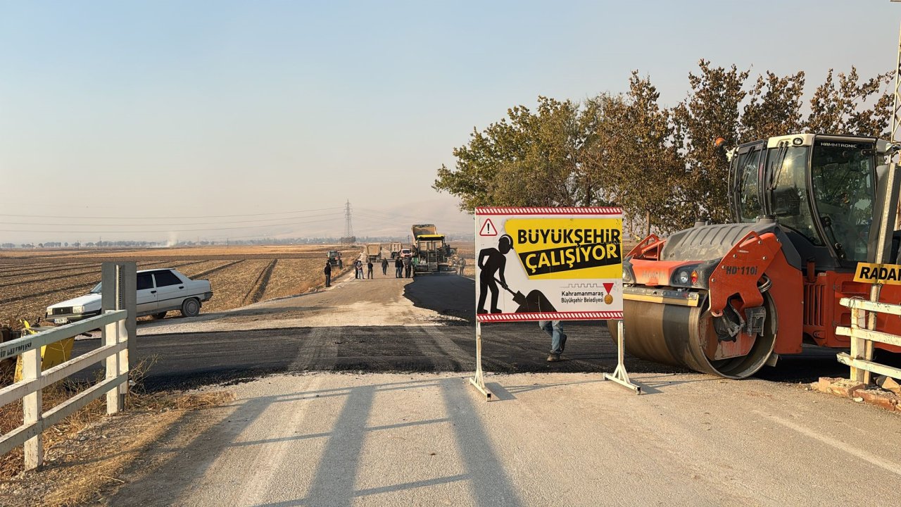 Elbistan’ın 4 Mahallesinde daha yol yenileme çalışması başladı!