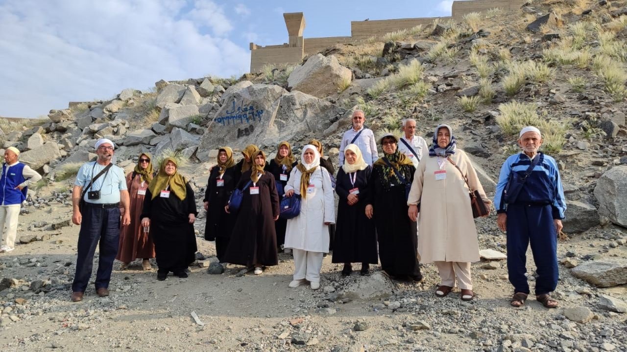 Kahramanmaraş’tan Kutsal Yolculuk: Umreciler Mekke ve Medine’ye Ulaştı!