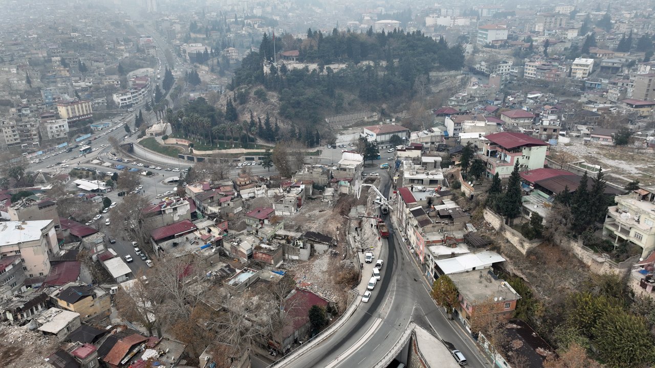 Kahramanmaraş’ta 250 milyonluk Sarayaltı – Kale Yolunda Çalışmalar Hızla İlerliyor!