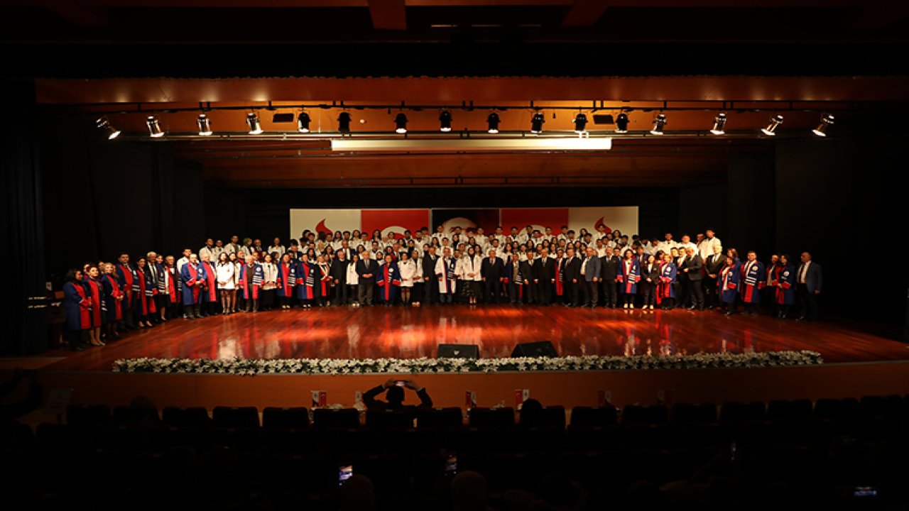 SANKO Üniversitesi’nde Akademik Yıl Açılışı ve beyaz önlük giyme töreni!