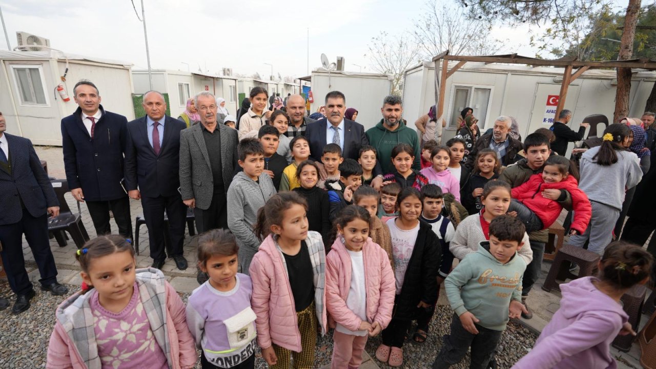 Başkan Karaca “Hemşehrilerimizin ihtiyaçları başımızın tacıdır”