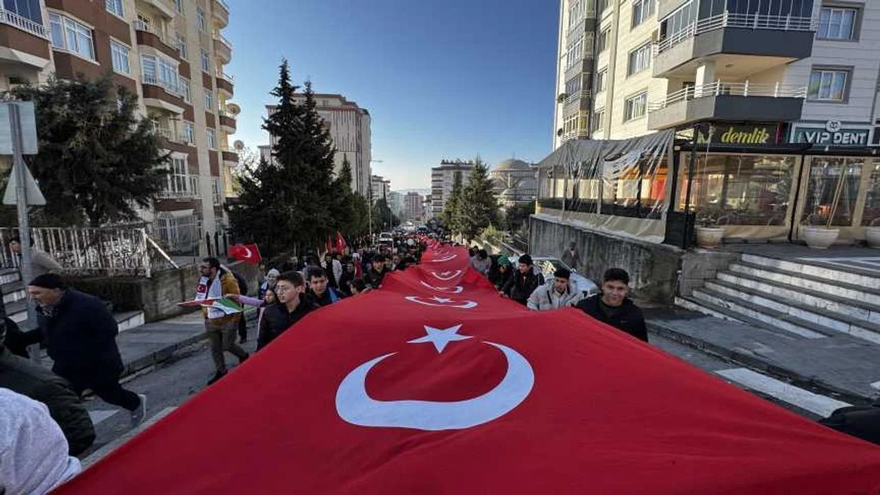 Kahramanmaraş'ta Filistin'e destek yürüyüşü düzenlendi!