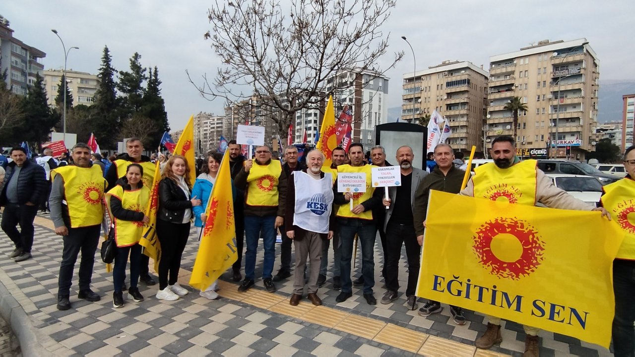 Eğitim-Sen üyeleri Kahramanmaraş’ta iş bıraktı!