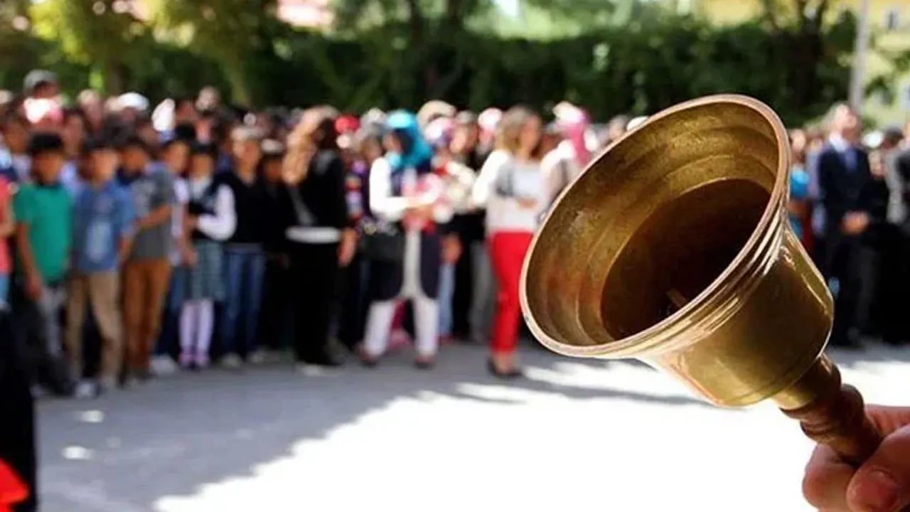 Kahramanmaraş'ta Okul zili yarıyıl tatili için çalacak!