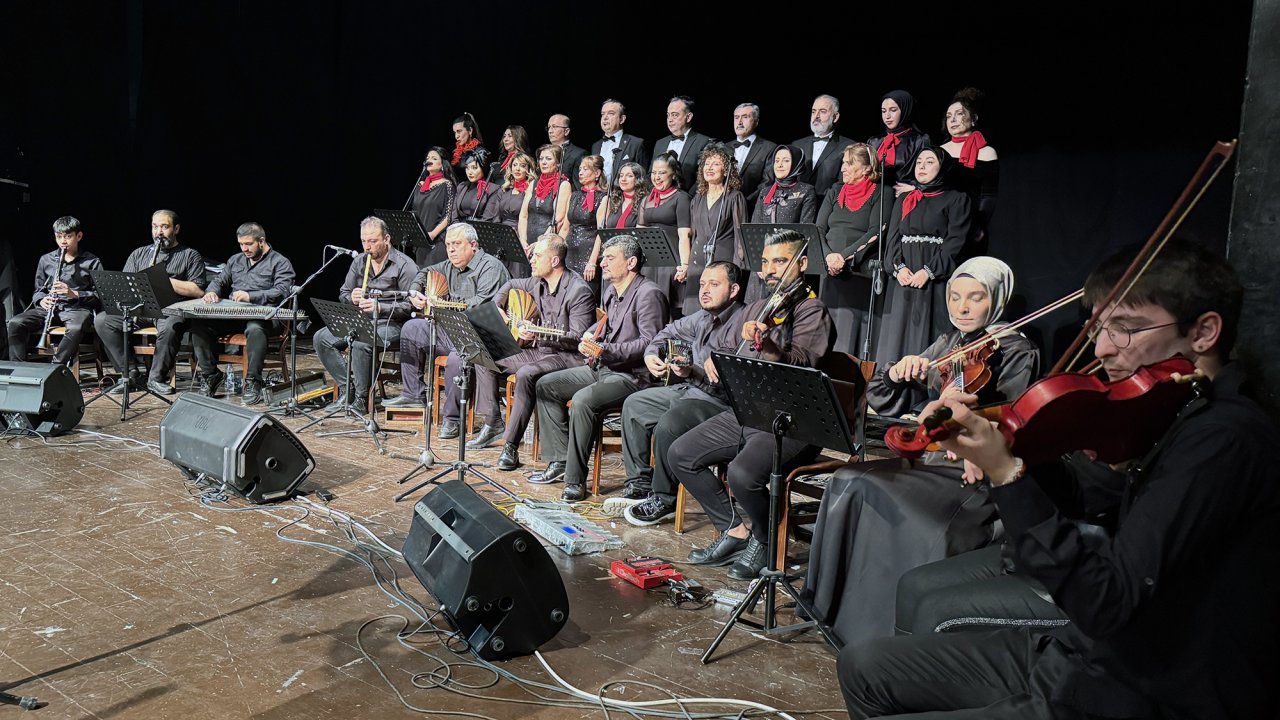 Kahramanmaraş’ta Sanat Müziği ve Çocuk Korosu Müzik Ziyafeti Sundu