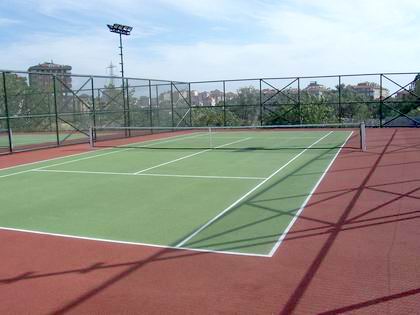 Kahramanmaraşta Tenis Kortu Hizmete Açıldı