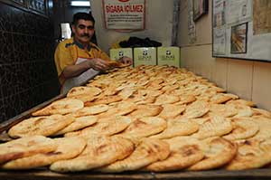 Ramazanda Tok Kalmanın Sırrı: Maraş Çöreği  