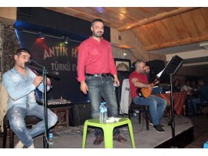 Diyarbakırda 4 Dilde Konser