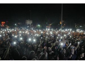 Gece Yolcuları Grubu Çarşambayı Salladı